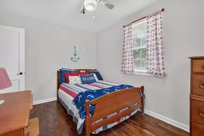 284 NE Beachview Drive, Fort Walton Beach, FL 32547 - Photo 23