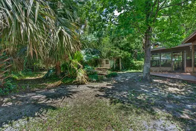 284 NE Beachview Drive, Fort Walton Beach, FL 32547 - Photo 37