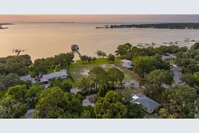 284 NE Beachview Drive, Fort Walton Beach, FL 32547 - Photo 55