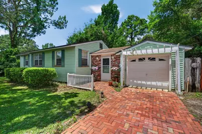 284 NE Beachview Drive, Fort Walton Beach, FL 32547 - Photo 39