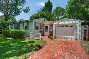 284 NE Beachview Dr, Fort Walton Beach, FL 32547 - Photo 39