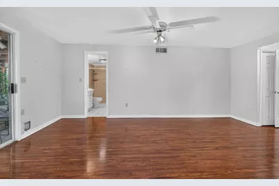 284 NE Beachview Drive, Fort Walton Beach, FL 32547 - Photo 7