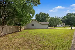 2501 Sunset Dr, Crestview, FL 32536 - Photo 25