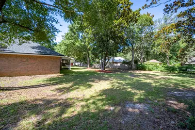 6900 Calle De Caballero, Navarre, FL 32566 - Photo 17