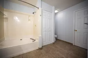 6900 Calle De Caballero, Navarre, FL 32566 - Photo 13