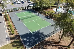 406 Date Palm Ln, Freeport, FL 32439 - Photo 9