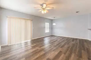 1014 Airport Rd, Destin, FL 32541 - Photo 5