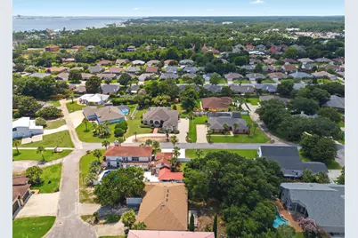 9526 Monaco Circle, Navarre, FL 32566 - Photo 65
