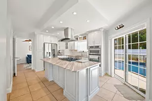 9526 Monaco Cir, Navarre, FL 32566 - Photo 15