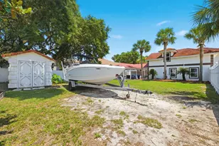 9526 Monaco Cir, Navarre, FL 32566 - Photo 73
