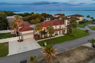 9526 Monaco Cir, Navarre, FL 32566 - Photo 1