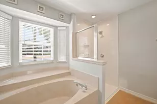 9526 Monaco Cir, Navarre, FL 32566 - Photo 29