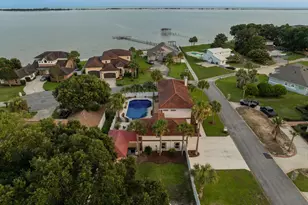 9526 Monaco Cir, Navarre, FL 32566 - Photo 1