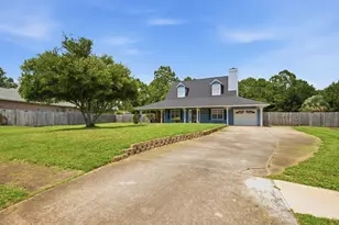 2216 Calle De Pizzaro, Navarre, FL 32566 - Photo 3