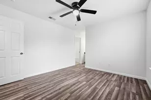 403B Yancey St, Fort Walton Beach, FL 32547 - Photo 23