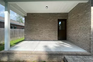 1578 Hickory St, Niceville, FL 32578 - Photo 3