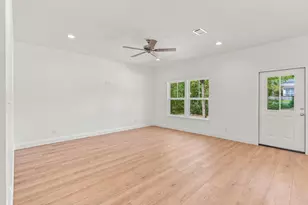 376 W Michaelangelo Rd, Defuniak Springs, FL 32433 - Photo 11