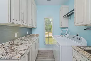 1732 St Mary's Bay Dr, Milton, FL 32583 - Photo 35