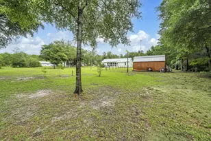 819 Woodlawn Rd, Freeport, FL 32439 - Photo 65