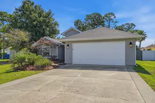302 Jase Ct, Panama City Beach, FL 32408 - Photo 3