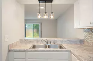 206 SE Fourth St, Fort Walton Beach, FL 32548 - Photo 9