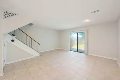 206 SE Fourth Street #UNIT B5, Fort Walton Beach, FL 32548 - Photo 3