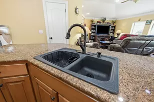 2005 Tampa Blvd, Navarre, FL 32566 - Photo 17