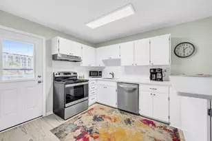 885 Santa Rosa Blvd, Fort Walton Beach, FL 32548 - Photo 11