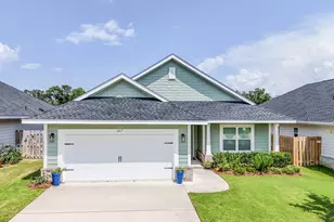 667 Alleyoak Ln, Freeport, FL 32439 - Photo 1