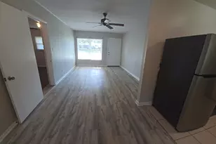 712 Newport Dr, Fort Walton Beach, FL 32547 - Photo 5