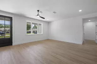 8302 Montalban St, Navarre, FL 32566 - Photo 13