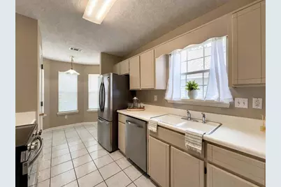 409 Heritage Court, Fort Walton Beach, FL 32547 - Photo 11