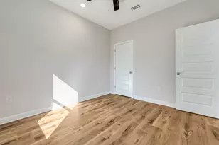 290 Holland St, Crestview, FL 32536 - Photo 15