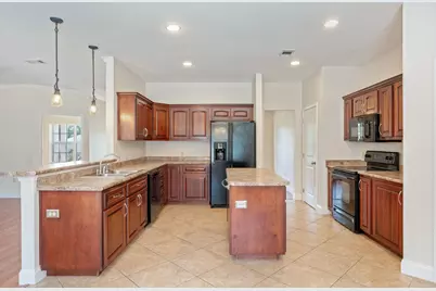 201 Seneca Trail, Crestview, FL 32536 - Photo 15