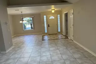 1933 Sparrow Ln, Navarre, FL 32566 - Photo 5