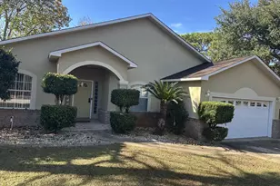 1933 Sparrow Ln, Navarre, FL 32566 - Photo 3