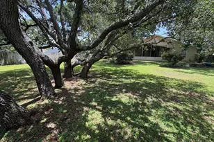 1933 Sparrow Ln, Navarre, FL 32566 - Photo 49