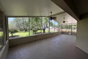 1933 Sparrow Ln, Navarre, FL 32566 - Photo 43