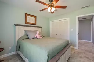 201 Yacht Club Dr, Niceville, FL 32578 - Photo 27
