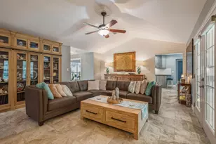 201 Yacht Club Dr, Niceville, FL 32578 - Photo 15