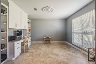 201 Yacht Club Dr, Niceville, FL 32578 - Photo 5