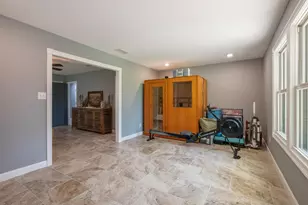 201 Yacht Club Dr, Niceville, FL 32578 - Photo 23