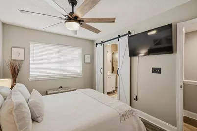 218 SW Miracle Strip Parkway #UNIT F, Fort Walton Beach, FL 32548 - Photo 49