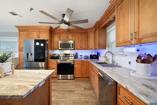 218 SW Miracle Strip Pkwy, Fort Walton Beach, FL 32548 - Photo 31
