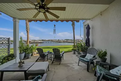 218 SW Miracle Strip Parkway #UNIT F, Fort Walton Beach, FL 32548 - Photo 9