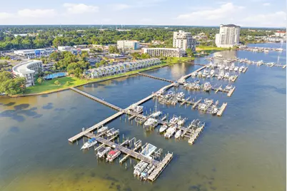 218 SW Miracle Strip Parkway #UNIT F, Fort Walton Beach, FL 32548 - Photo 5