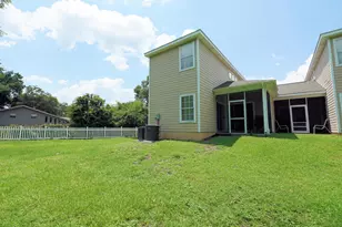507 31st St, Niceville, FL 32578 - Photo 23