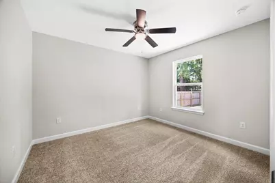 3158 Chestnut Street, Crestview, FL 32539 - Photo 9