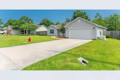 1154 Oakwood Lakes Boulevard, Defuniak Springs, FL 32433 - Photo 11