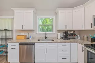 1154 Oakwood Lakes Blvd, Defuniak Springs, FL 32433 - Photo 17